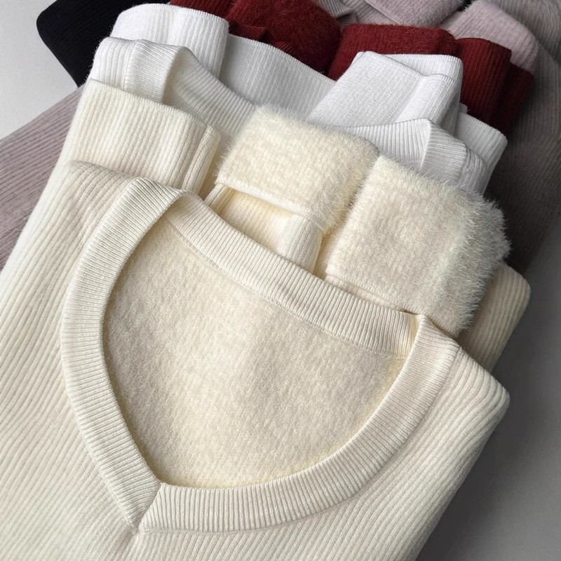 2025 Winter New V-Neck Warm Sweater for Women, Slim Fit, Fleece-Lined, Thickened Knitted Base Shirt Top 2025 Winter New V-Neck Warm Sweater for Women, Slim Fit, Fleece-Lined, Thickened Knitted Base Shirt Top