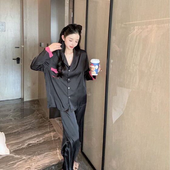 YASE [black charm Barbie] Little Red Book popular Ice Silk pajamas women's high-end lace suit outerwear homewear