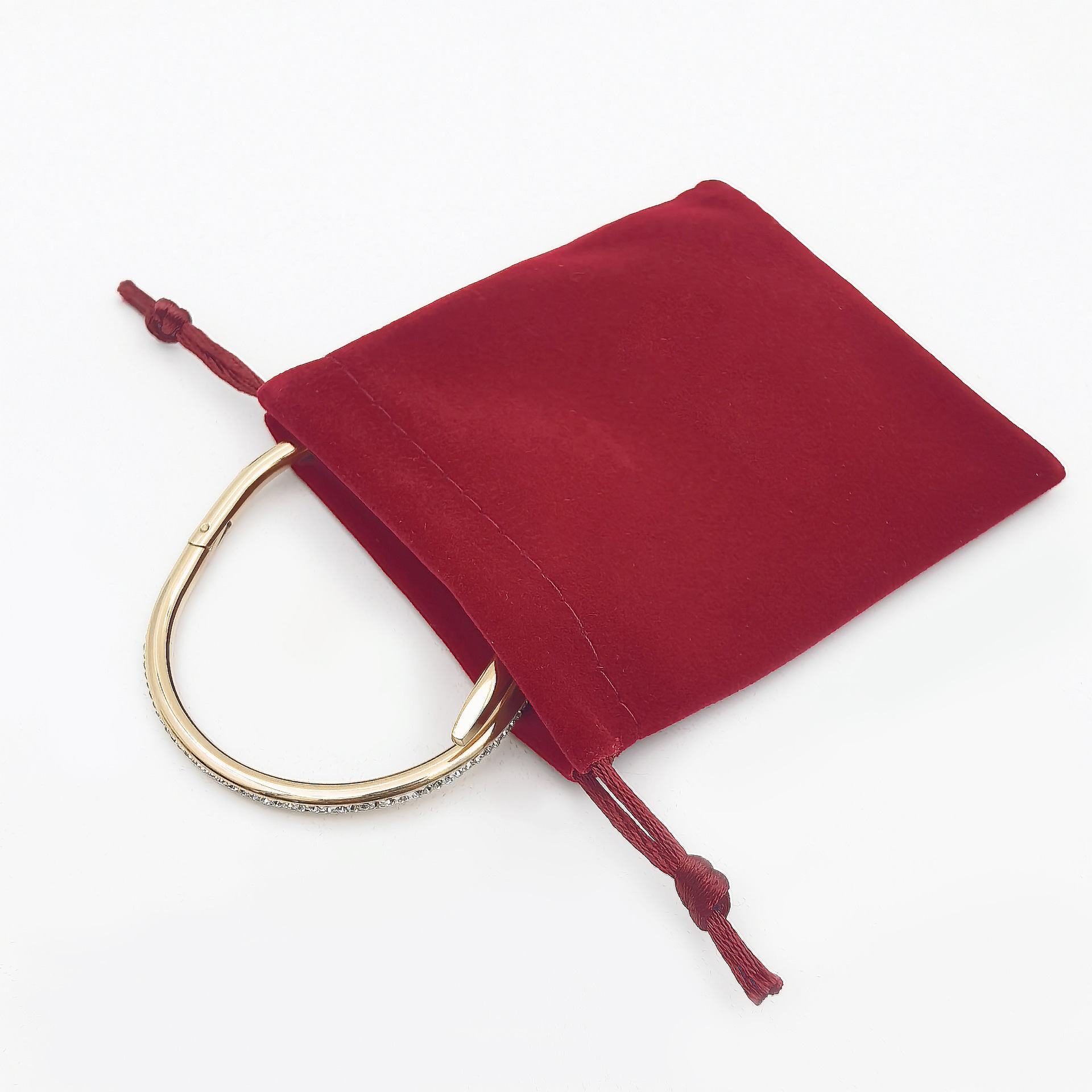 卡家满钻钉子手镯