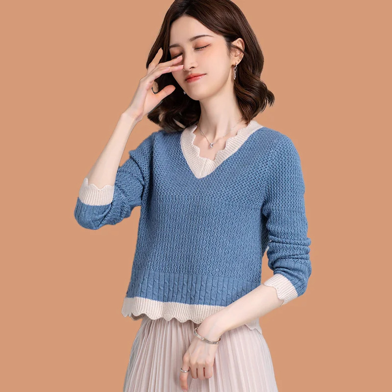 V-neck hollow-out sweater for women, paired with pants, spring/autumn 2026 new style, short knit top for petite figures, perfect with a skirt V-neck hollow-out sweater for women, paired with pants, spring/autumn 2026 new style, short knit top for petite figures, perfect with a skirt
