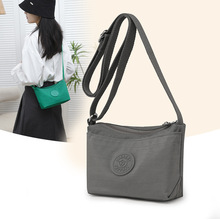 ���eб�汳�����������ͨ�ڰ��p�����ˮ���������r��Ůʿ�μ��