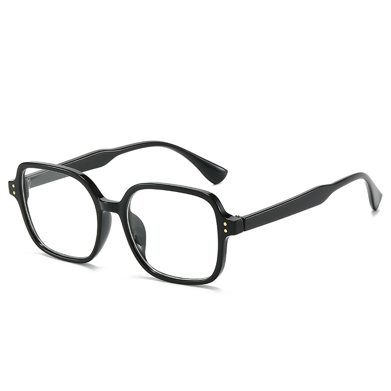 Persönlichkeitsstarkes, schlichtes quadratisches Gestell, individuell anpassbar, modisch, kombinierbar mit schlichten Nerd-Brillen._voghion.com