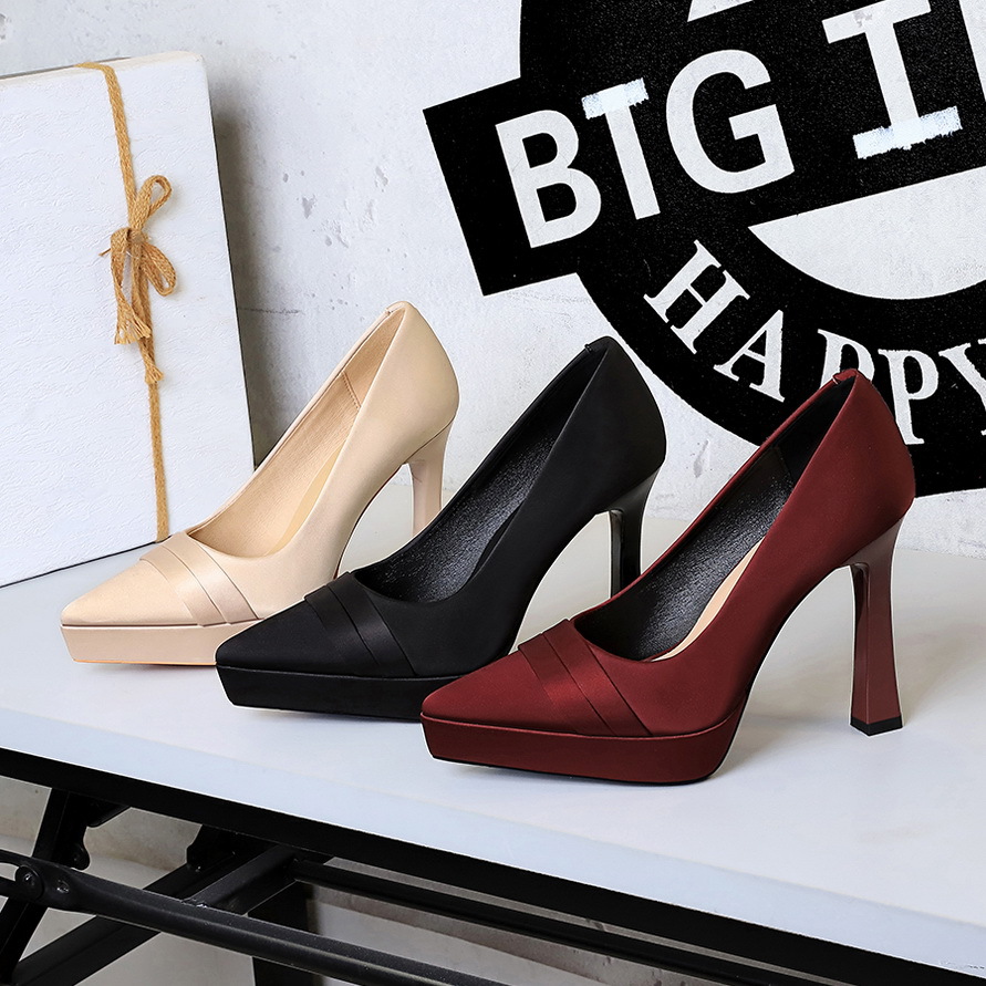Elegante Satin Plateau Pumps Für Damen Mit Blockabsatz_voghion.com
