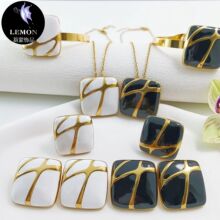 厂家批发外贸画油几何方形不锈钛钢手链项链耳环戒指四件套装首饰