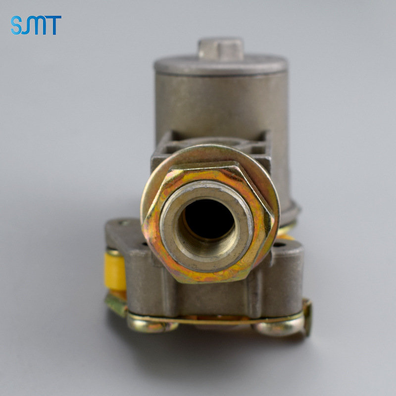 Piezas de los accesorios del autobús del camión pesado del conector 9522010110 de SMT