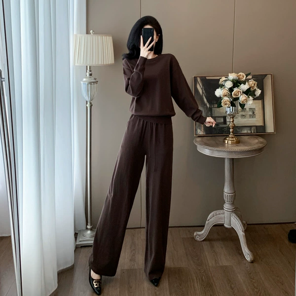 Brown set