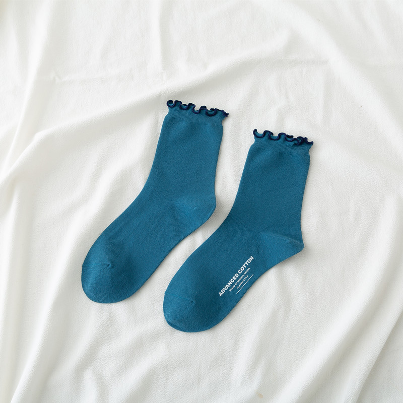 ピーコックブルー