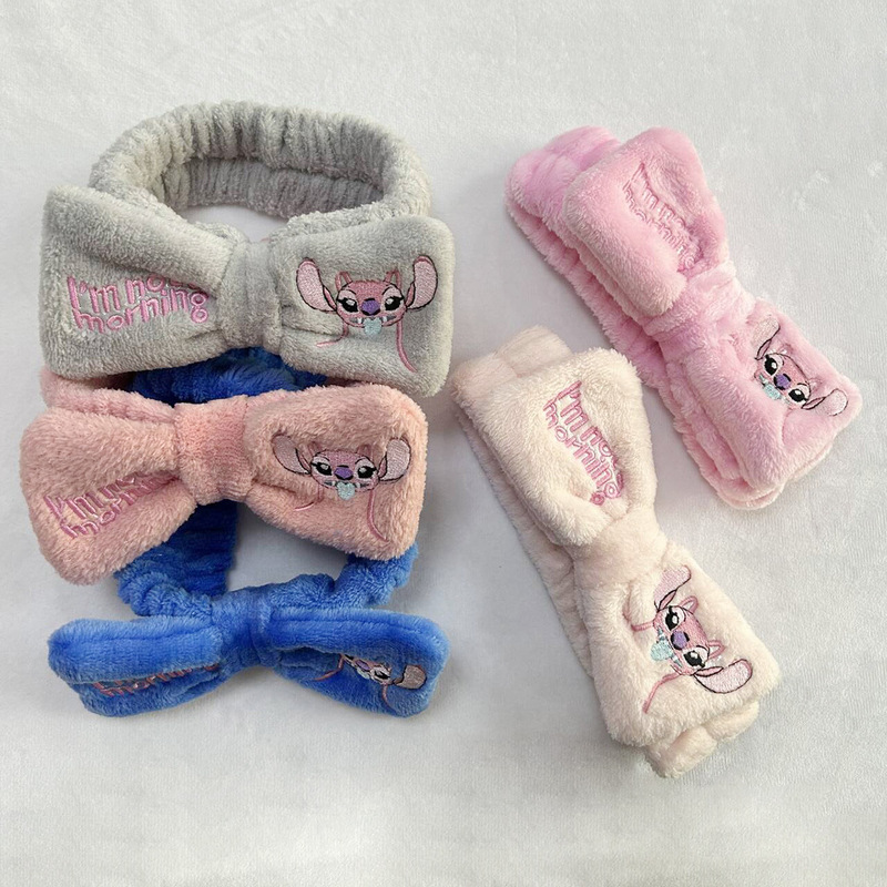 漫画かわいいステッチヘアバンド卸売女性ぬいぐるみステッチ洗顔リストバンド刺繍蝶エンドヘアバンド|undefined
