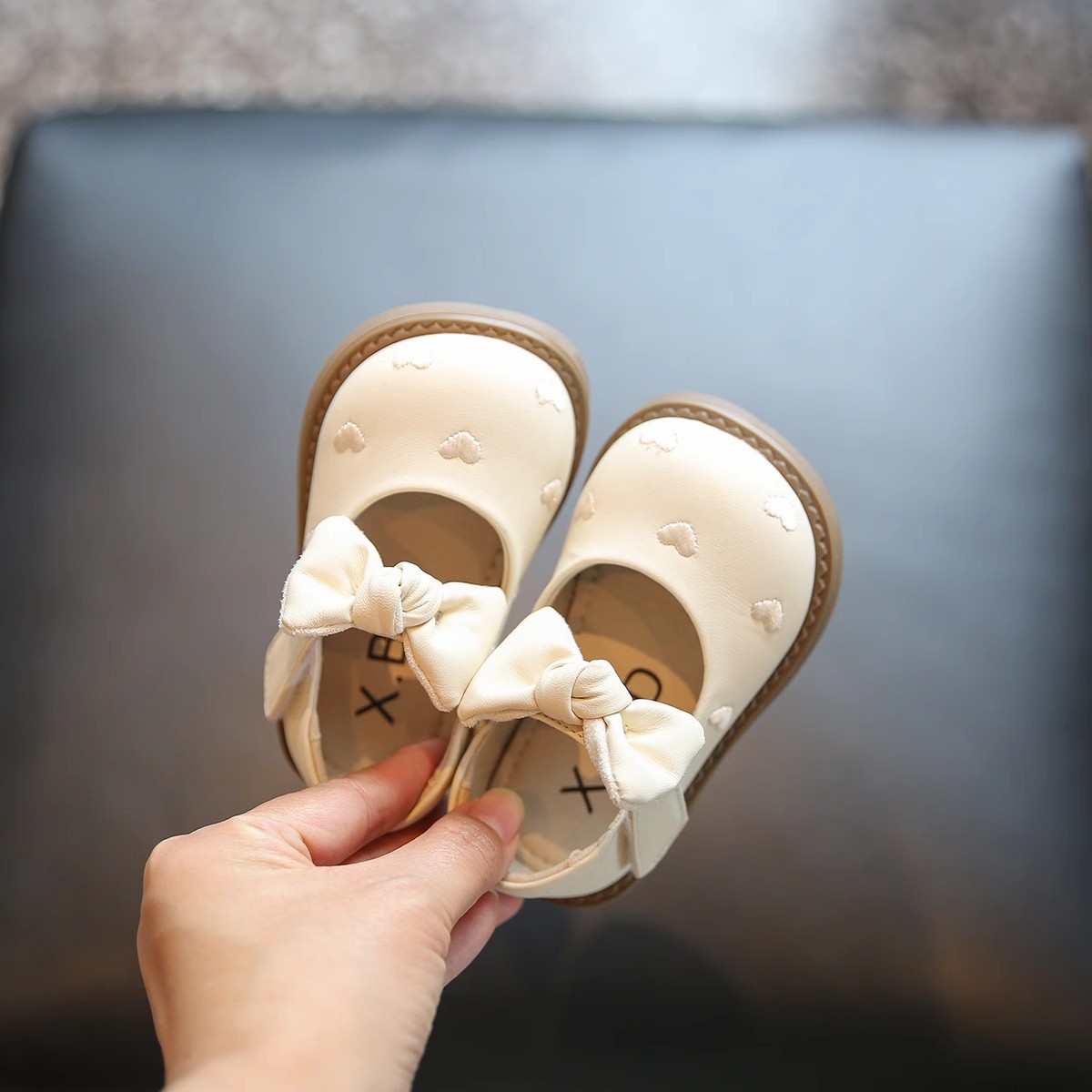 Baby Girl Shoes Soft Sole Baby Toddler Shoes Little Princess Shoes Spring & Fall Style 1 to 2-3 Years Old Girls Small Leather Shoes Trendy