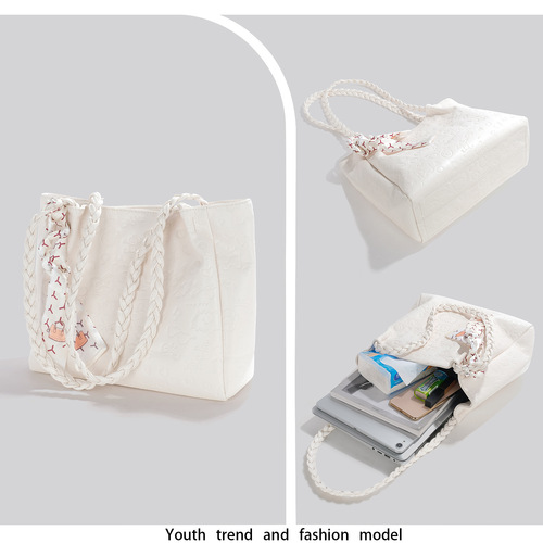 Autumn and winter small fresh commuter tote bag high-end large-capacity large bag female college student class shoulder bag female