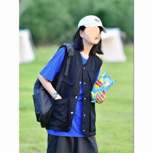 Casual Double-Breasted Vest for Women, Summer Thin Outerwear: Loose-Fit Sleeveless Waistcoat, Utility-Style Tank Top, and Lightweight Jacket