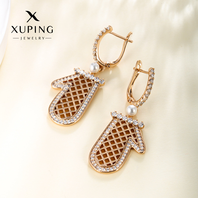 Xuping joyería nuevo diseño de cuadrícula guantes pendientes ligero de lujo de alto nivel sensación de perla de zircón pendientes para mujeres