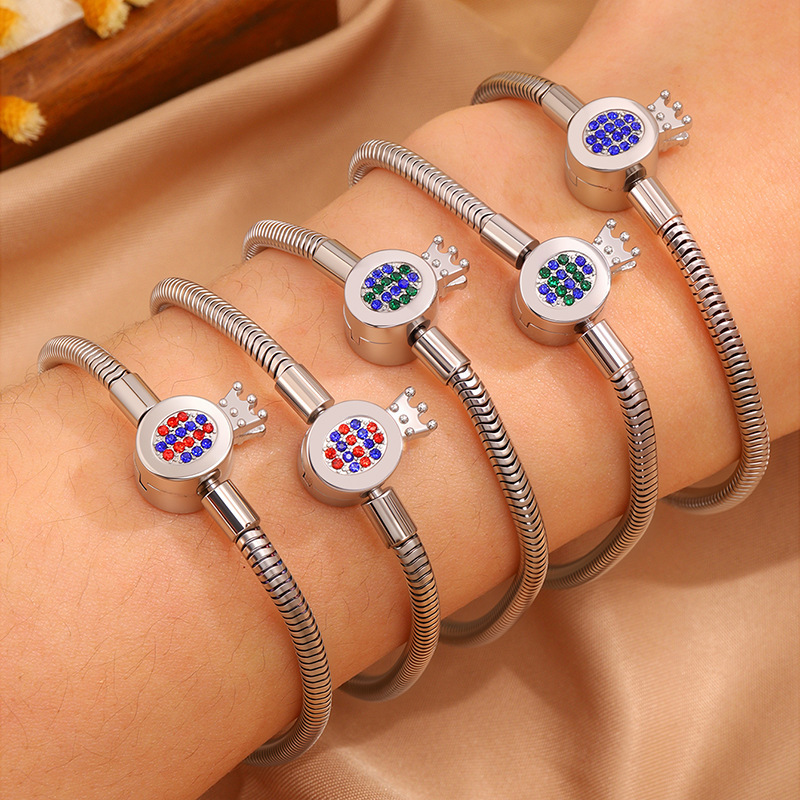 European and American Cross-Border Titanium Steel Diamond Bracelet Light Luxury High-End Fashion Versatile Crown Colored Diamond Elastic Crown Bracelet