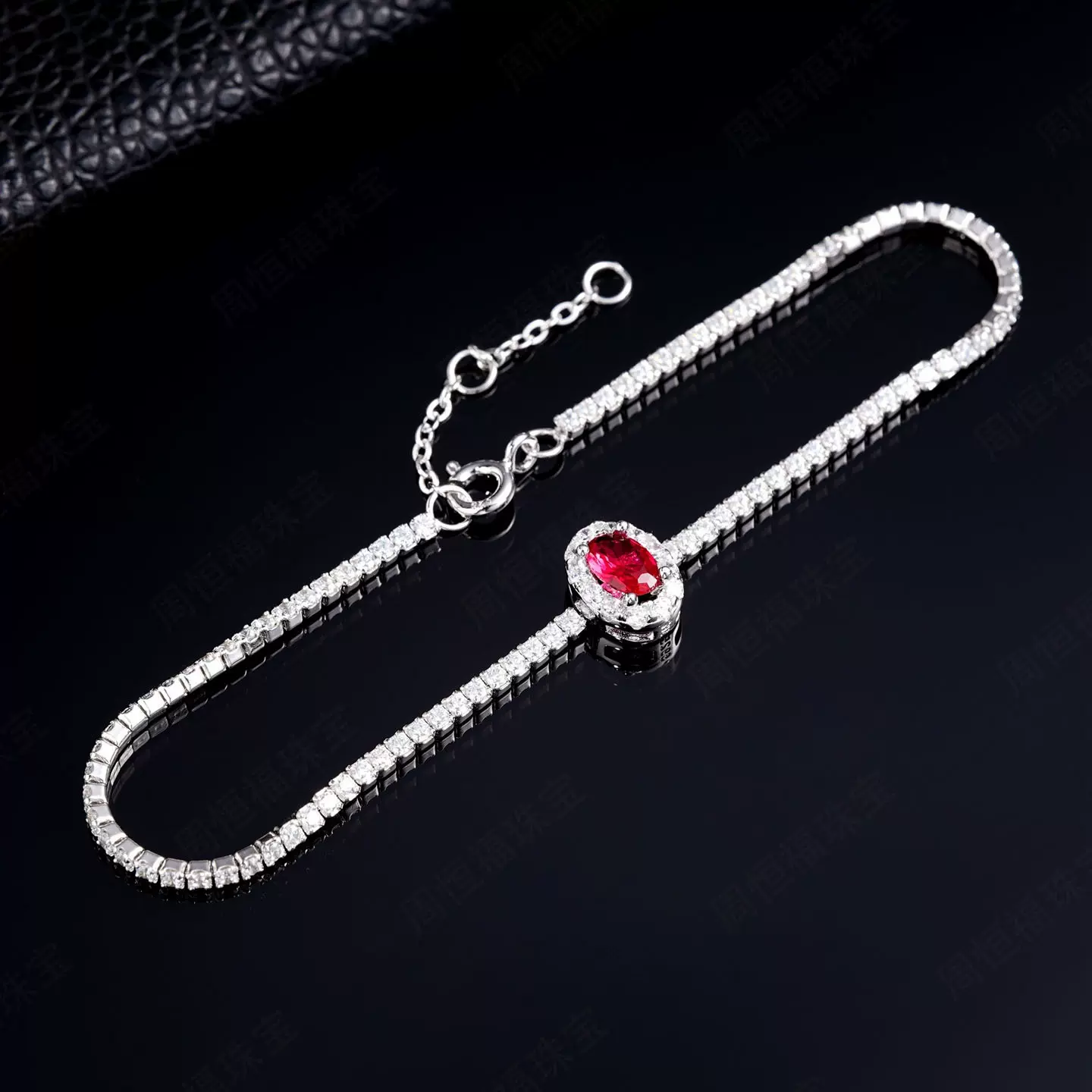 满钻简约轻奢培育彩宝手链厂家批发S925银自然清新时尚珠宝手饰女