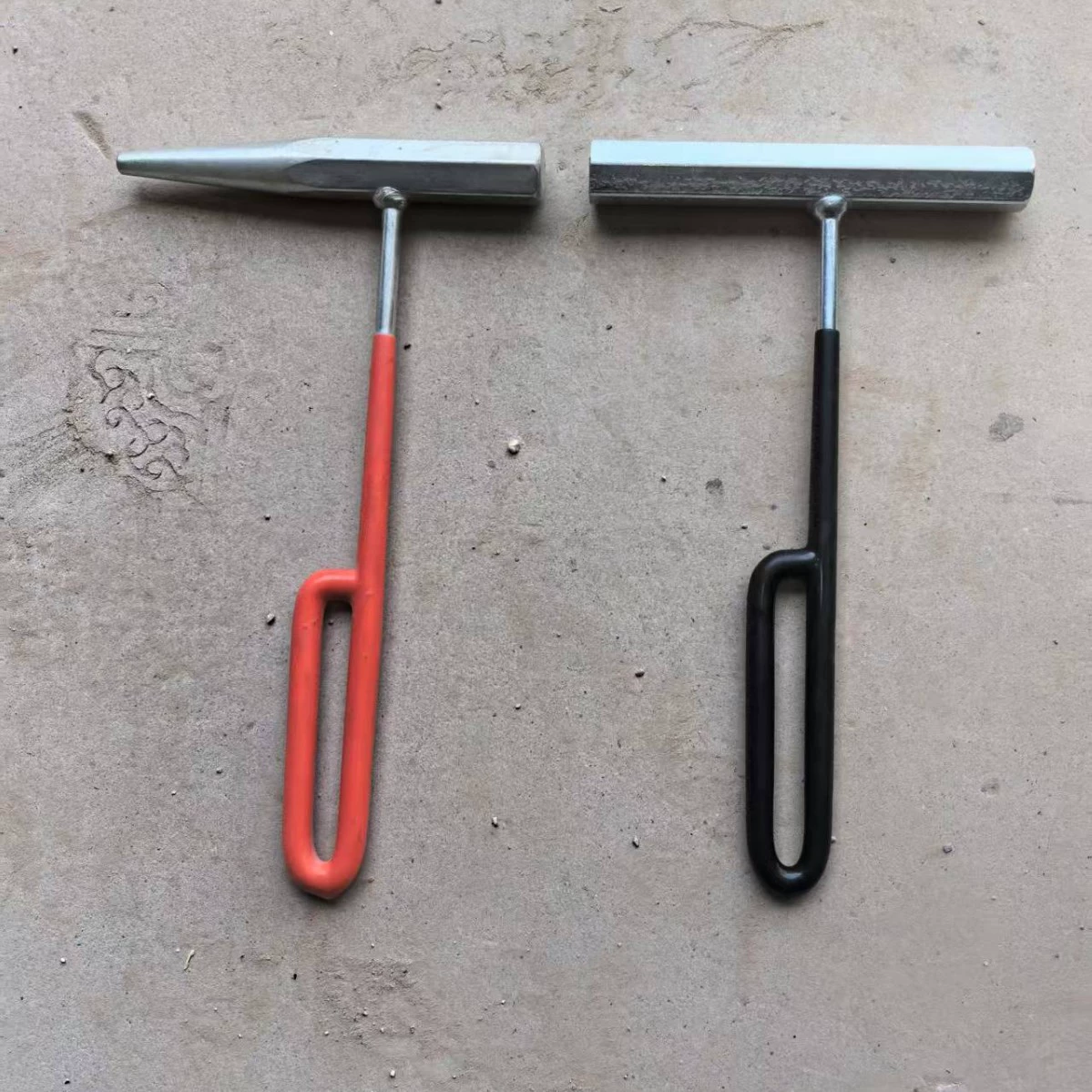 В наличии шестигранный стальной полый пробойник с круглой головкой и ручкой, сигнальный пробойник с резиновой ручкой, железнодорожный оцинкованный гальванический сигнальный пробойник