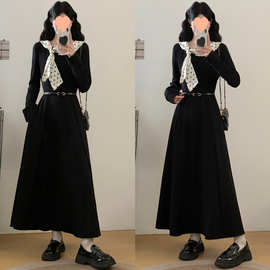 2025法式温柔赫本风波点丝巾黑色连衣裙收腰显瘦气质长裙