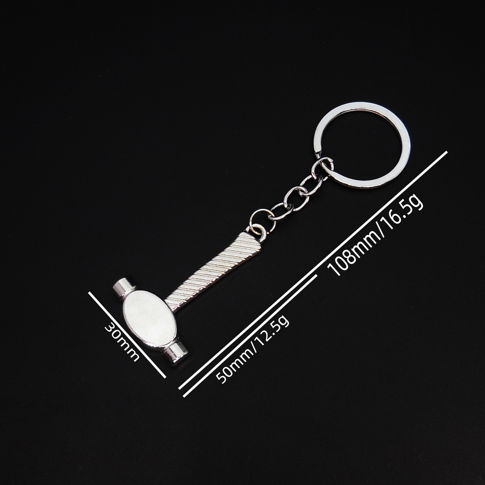 Herramienta de simulación transfronteriza llavero llave de metal creativo destornillador martillo llavero colgante coche pequeño regalo