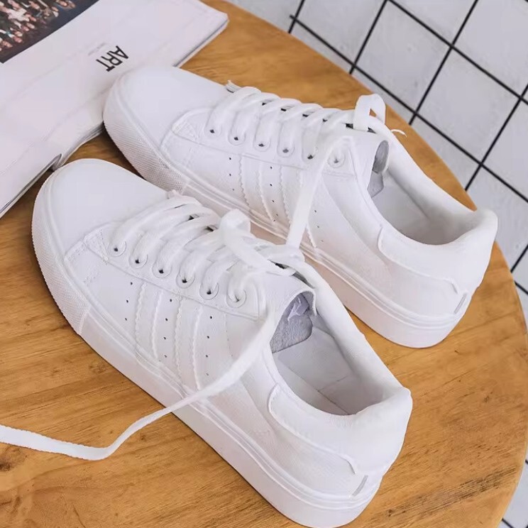 Bulk Purchase Negotiable: Spring Leather White Sneakers for Women, 2026 New Popular Versatile Casual White Sports Shoes