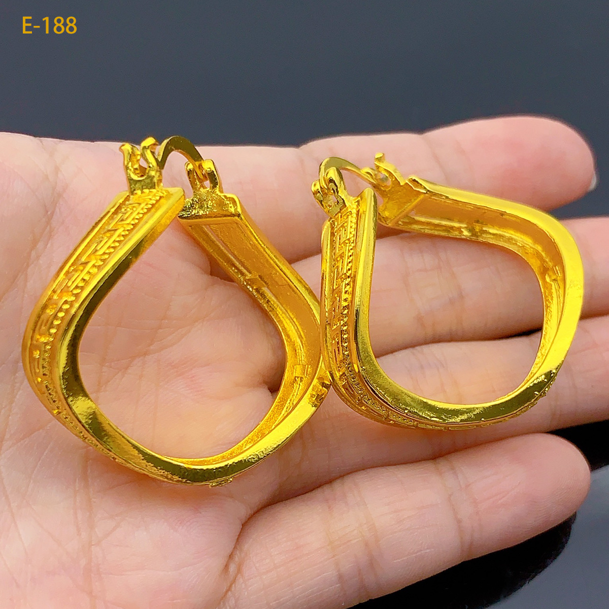 Joyas de novia de Dubai aretes chapados en oro de 24 quilates exagerados retro nigerianos personales para mujeres aretes minimalistas al por mayor image 20