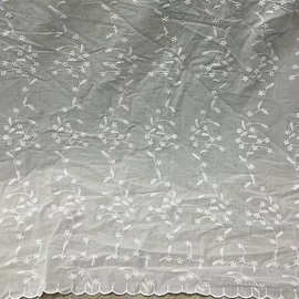 全棉绣花面料纯棉平绣打孔镂空提花衬衫服装连衣裙面料女装面料
