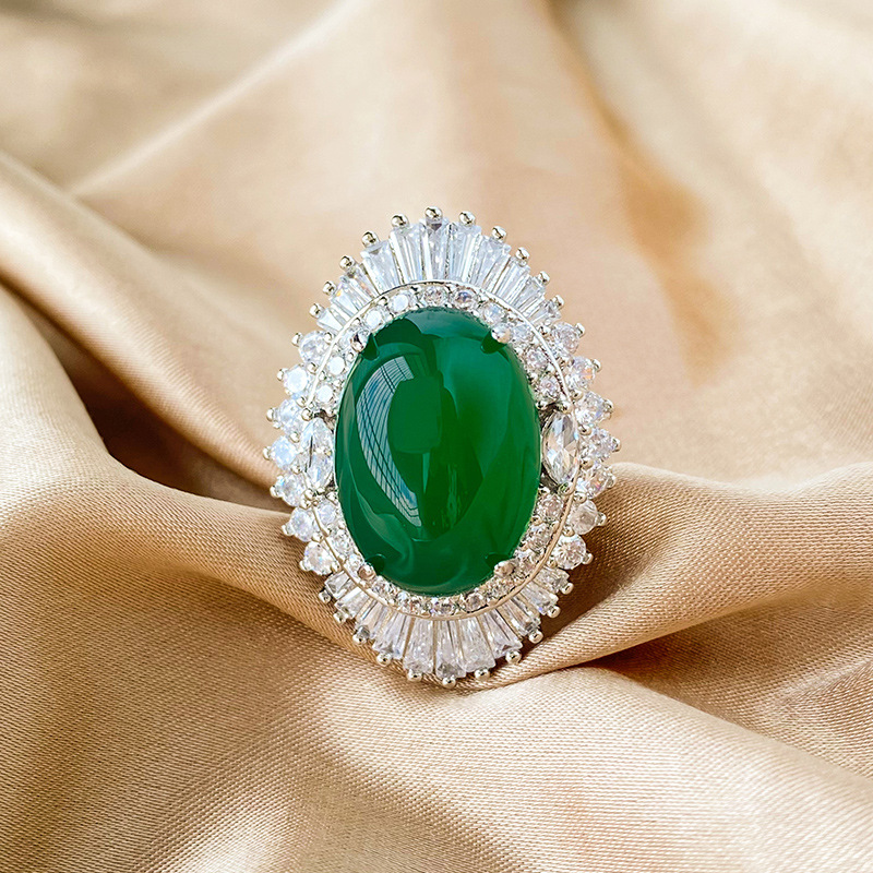 Zhuang Sheng joyas de cobre de fondo chapado en oro de plantación de hielo fluorescente denier liso temperamento suave traje de piedra femenina 13*18