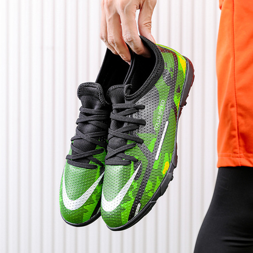 Footwear for Men and Women, Primary and Middle School Students, Children's Football Shoes AG, Long Tack, Competitive and Training, Fragmented Tacks Rubber, Dropshipping One Piece