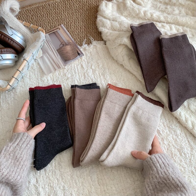 Autumn and Winter All-In-One Socks, Color-Blocked Women's Mid-Calf Socks, Japanese Style and K-Style Ins, Contrasting Color, Loose-Mouthed Boneless Cotton Socks Autumn and Winter All-In-One Socks, Color-Blocked Women's Mid-Calf Socks, Japanese Style and K-Style Ins, Contrasting Color, Loose-Mouthed Boneless Cotton Socks