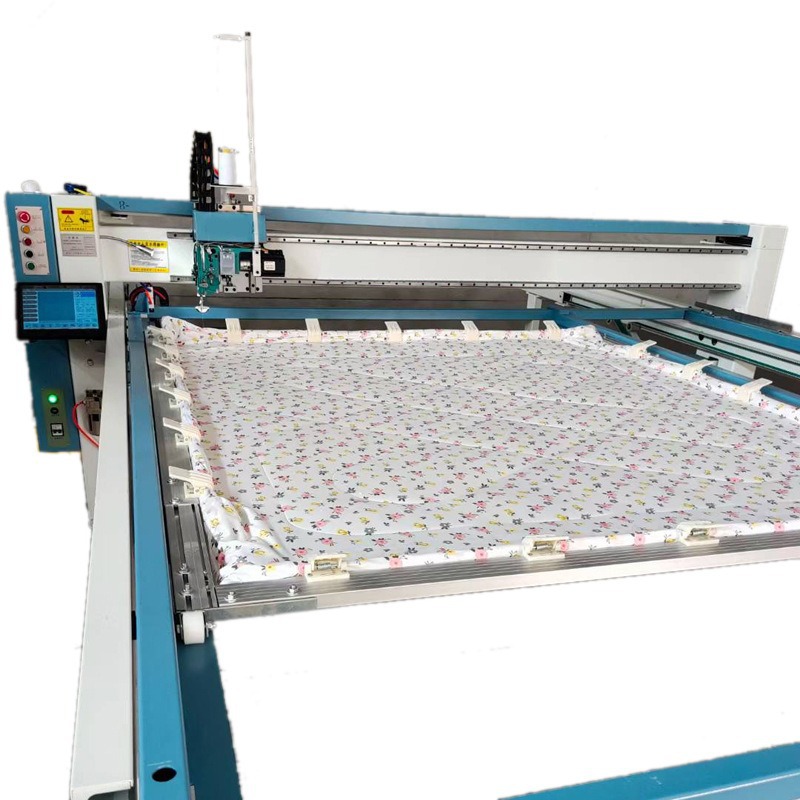 Máquina de acolchado automática con operación inteligente por computadora, máquina de acolchado de una sola aguja para edredones y colchas.