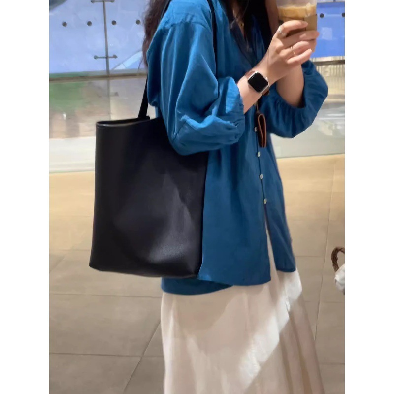 蓝色棉麻衬衫女秋季薄款v领纽扣设计感防晒上衣女慵懒气质娃娃衫|undefined