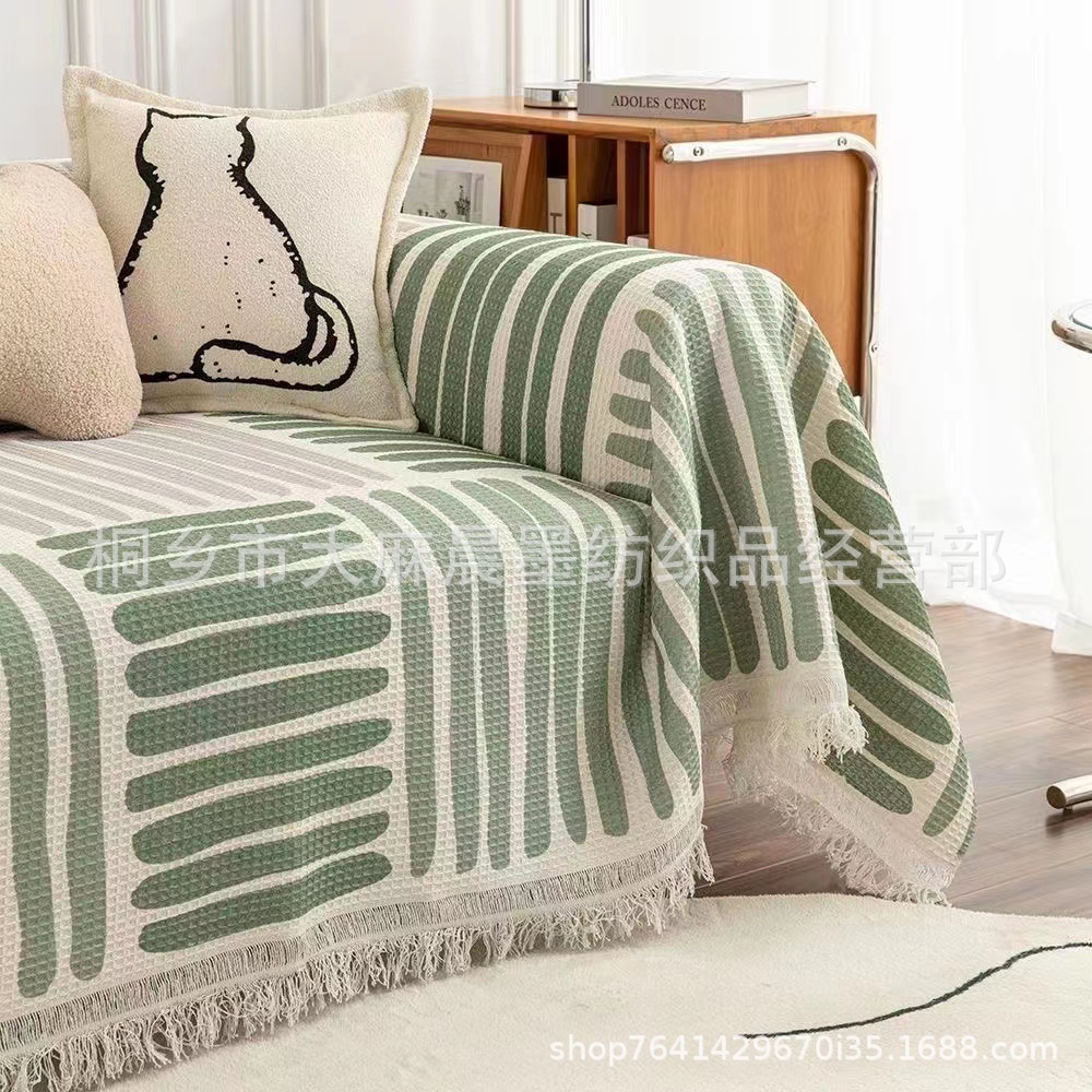 7274b17997a588160f02109e04551d