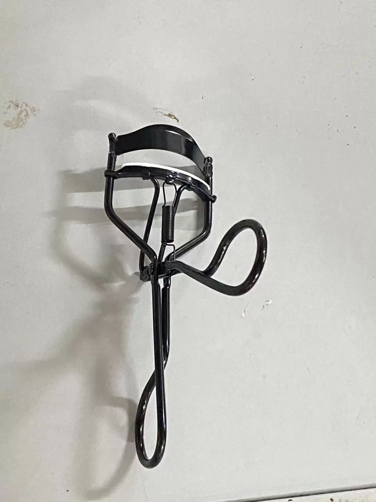 Small handheld curly curling eyelash curler for eyelashes