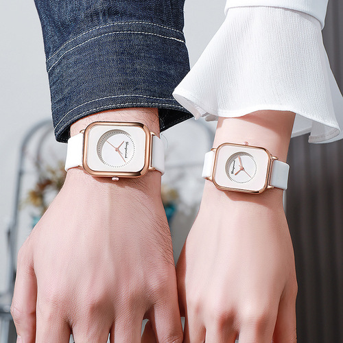 Factory Direct Student Watches for Girls, Wholesale Casual Square Personality Quartz Silicone Strap Cross-border Women's Watches