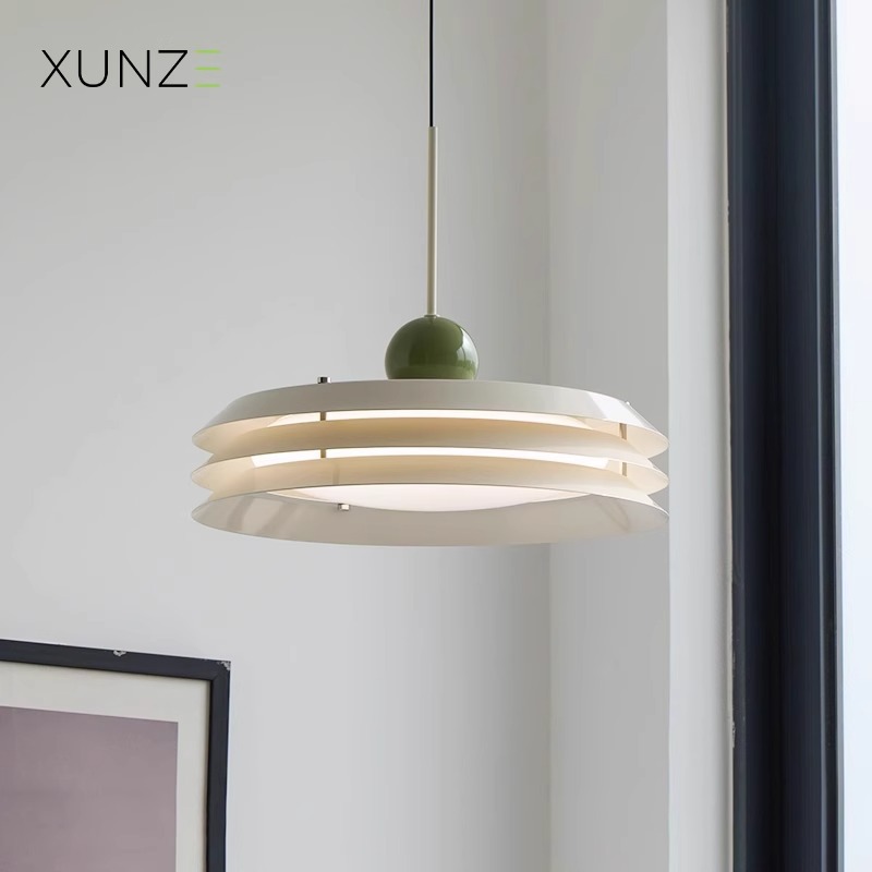 Candelabro creativo 2024 nueva lámpara de comedor de estilo crema lámpara de mesa de comedor retro lámpara de barra antigua diseñador lámpara nórdica