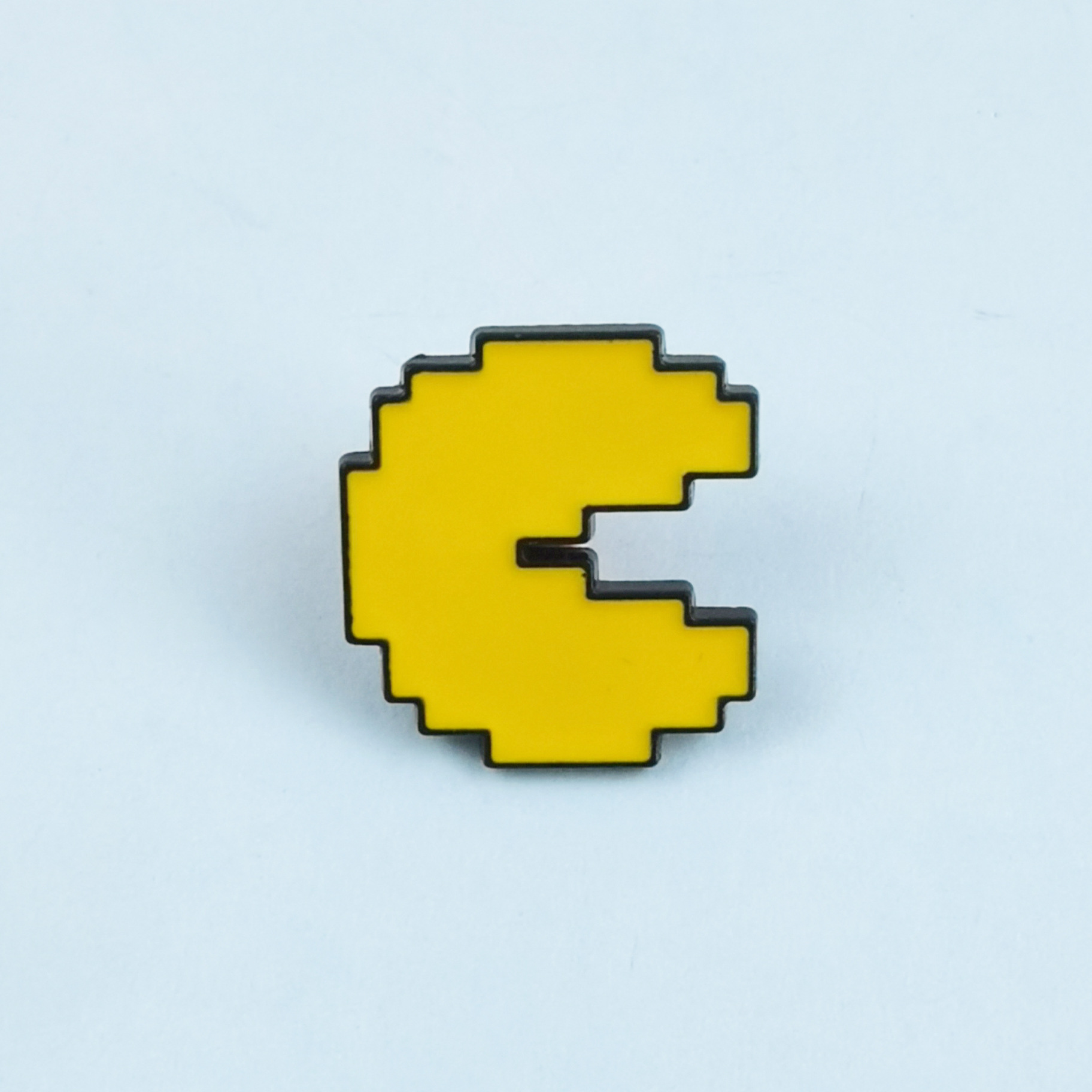 Broche de estilo amateur de dibujos animados Juego creativo de cinco colores Doudoman Alloy Drop Oil Pin Insignia Accesorios de vestir