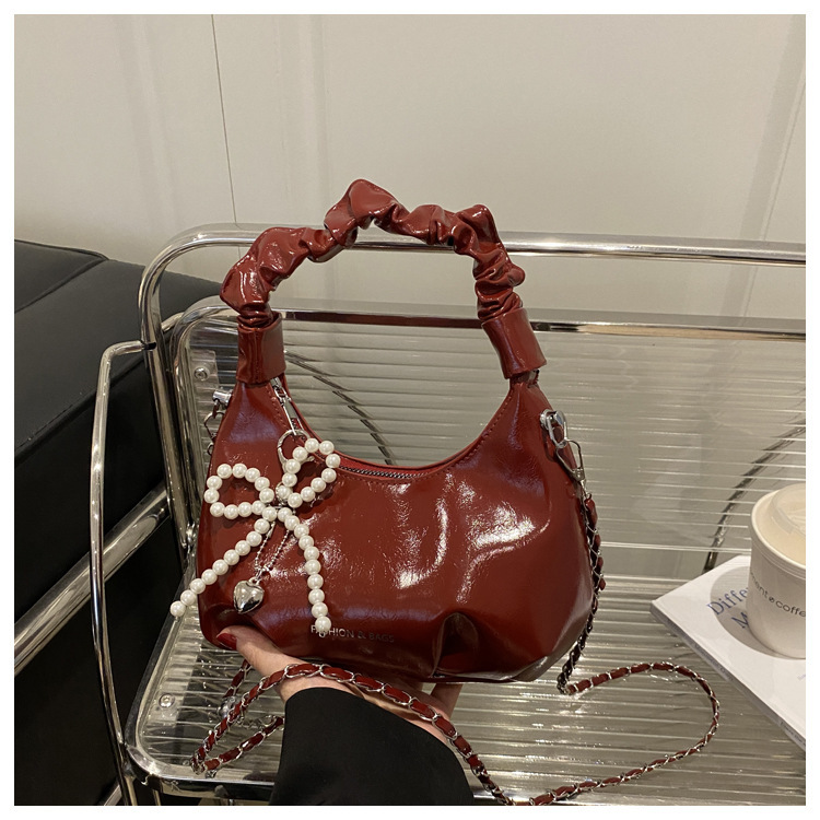 Korean-Style Single-Shoulder Bag with Shiny Pleated Design, Crossbody Bag with Bow and Chain, Simple Casual Commuter Versatile Bag for Women, Cross-Border Korean-Style Single-Shoulder Bag with Shiny Pleated Design, Crossbody Bag with Bow and Chain, Simple Casual Commuter Versatile Bag for Women, Cross-Border