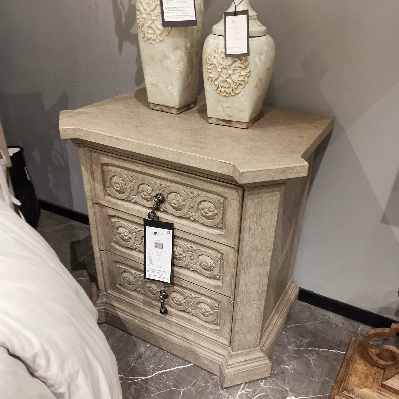 Легкая роскошная прикроватная тумбочка из массива дерева в американском стиле, прикроватный шкаф для хранения в спальне, высококачественная серая современная мебель Morri Impression.