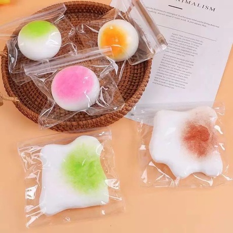 Squeeze Toys Super Soft Touch Slow Rebound Fluid Squishy Stress Relief Toy Handm