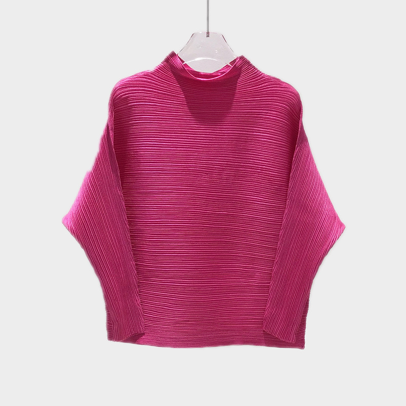 2025 Autumn New Fashionable and Elegant Pleated Slim Fit Versatile Base Layer Top for Women, High Neck and Round Neck