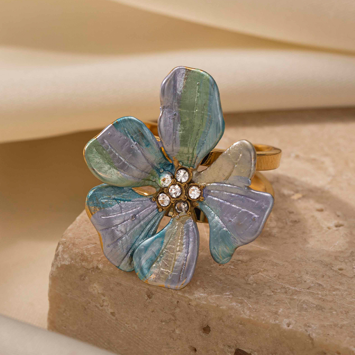 Tena anillo de acero inoxidable europeo y americano femenino no se desvanece mar playa viento horquilla anillo conjunto flores transfronterizas joyas