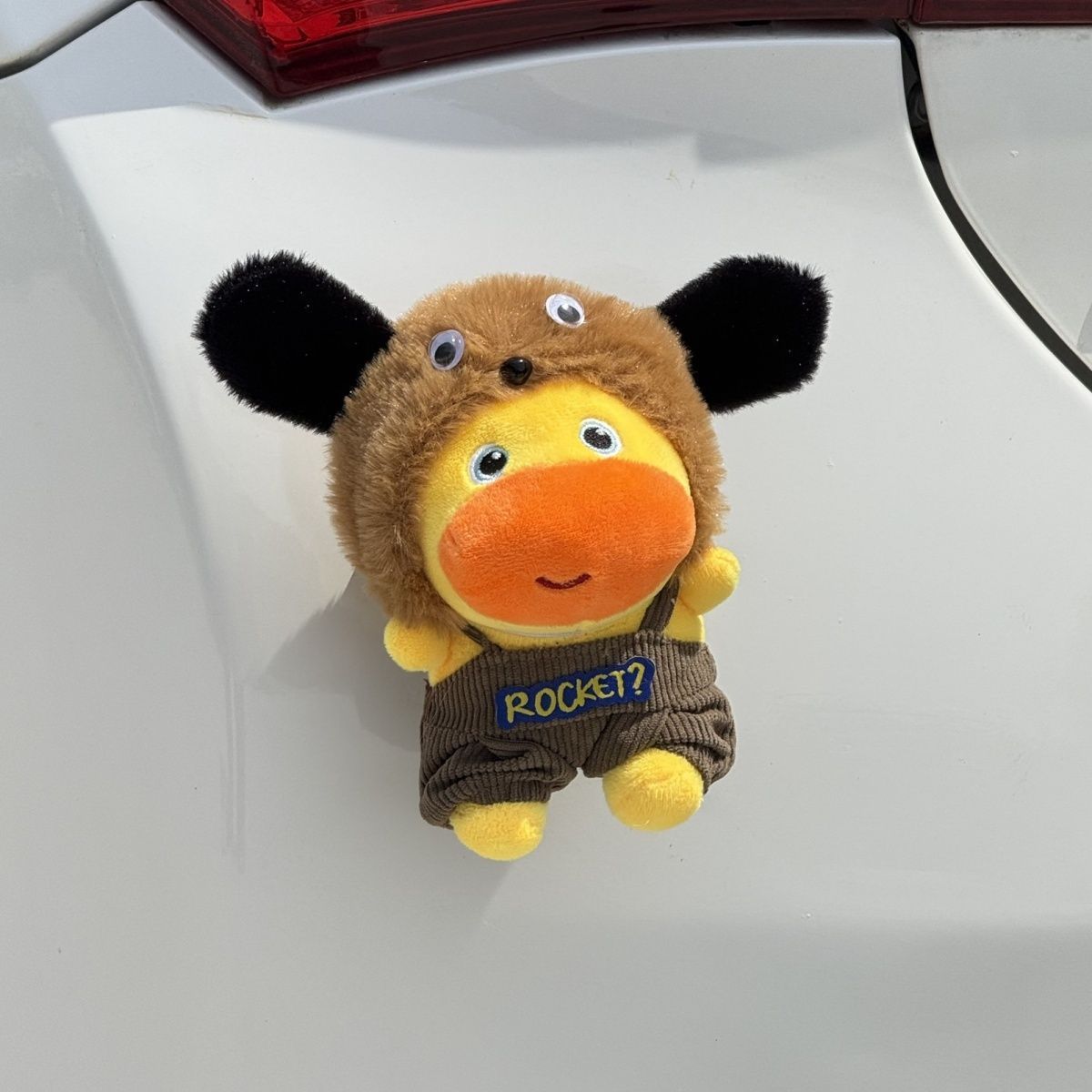 Cute Car-Mounted Capybara Plush Toy Hanging on the Car Rear, Adorable Stuffed Animal Birthday Gift