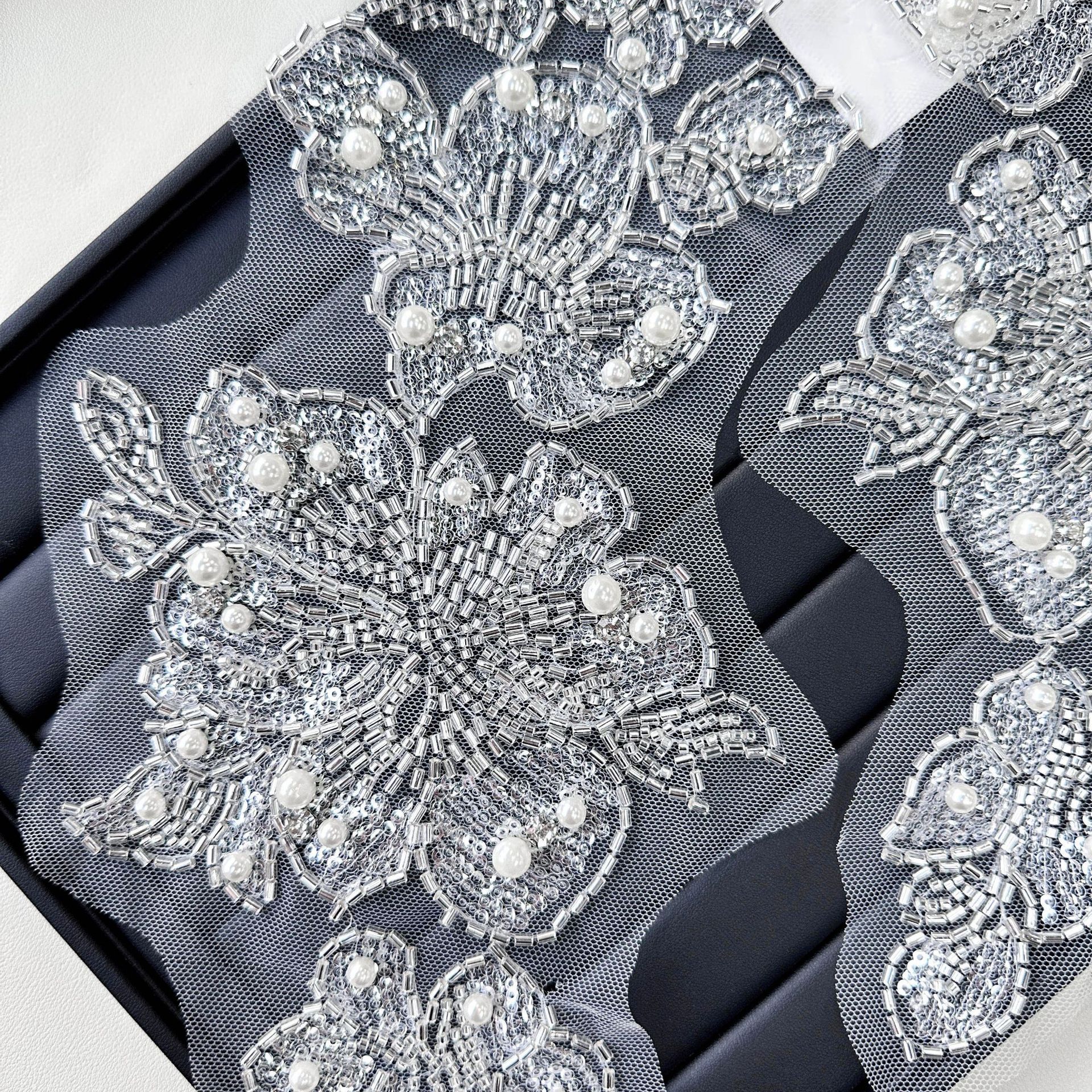 Bordado de cuentas Par de cuentas Par de flores Par de flores Raglito Accesorios de bricolaje Pegatinas de ropa Vestido de baile Accesorios de vestir Pegatinas de tela
