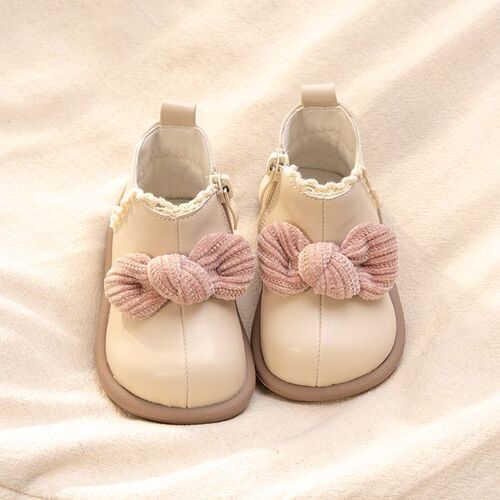 Baby soft-soled princess-style leather boots for toddlers, padded cotton boots for girls, lined with double cotton, short winter boots for infants