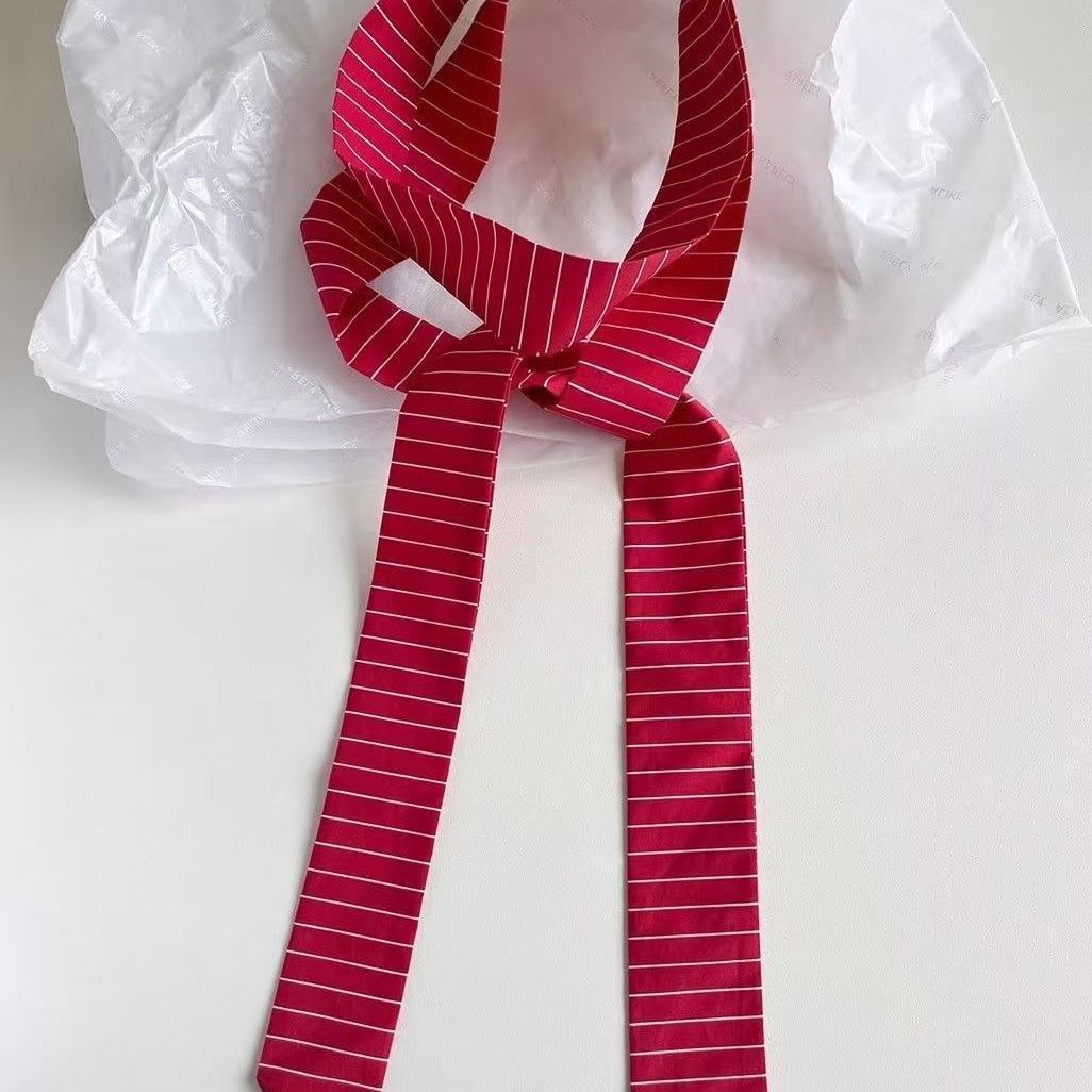 13＃红色条纹丝巾4*140CM