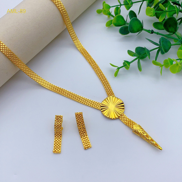 fashionable elegant universal set