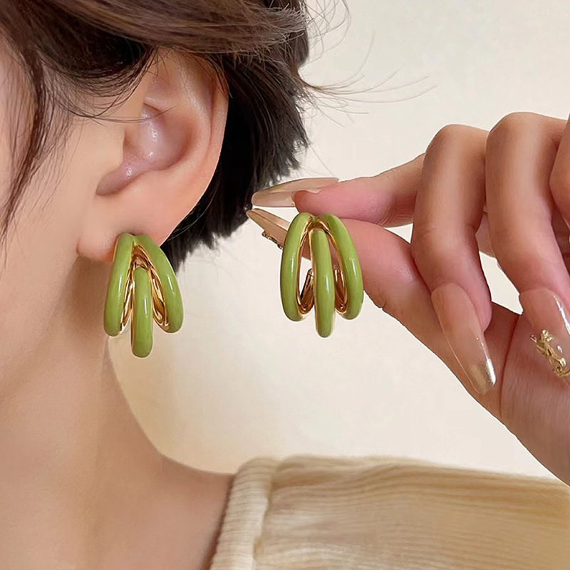Holiday Occasion 1 Pair Lady C Shape Enamel Plating Alloy Ear Studs