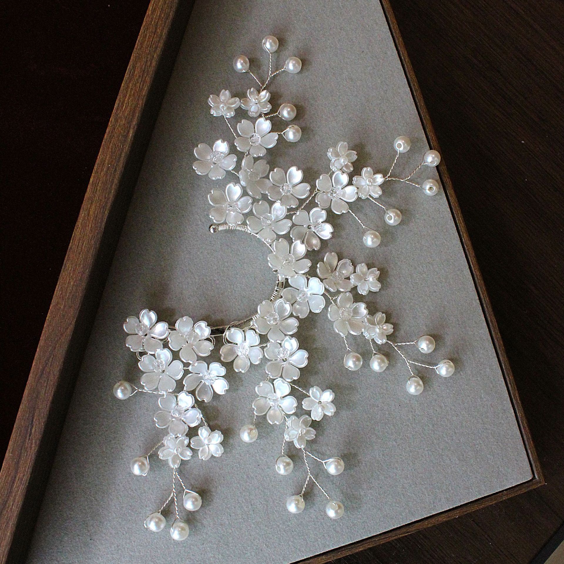 1 Piece Quantity 1 Piece Princess Simple Style Flower Arylic Ear Hanging