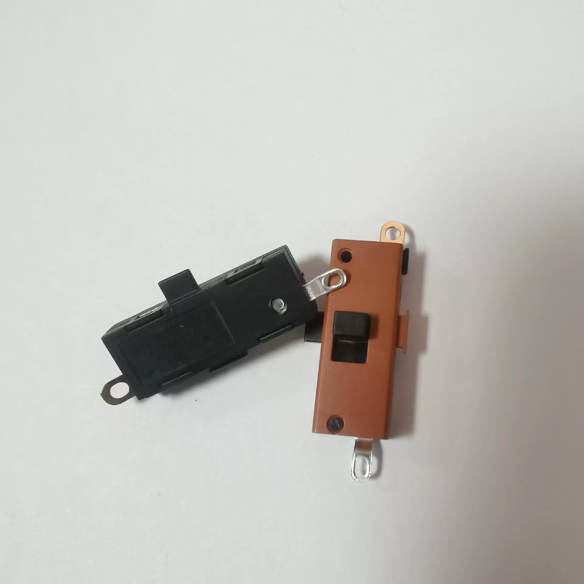 拨动开关高速电吹风开关小微型电源滑动档位一档开关 戴森款开关