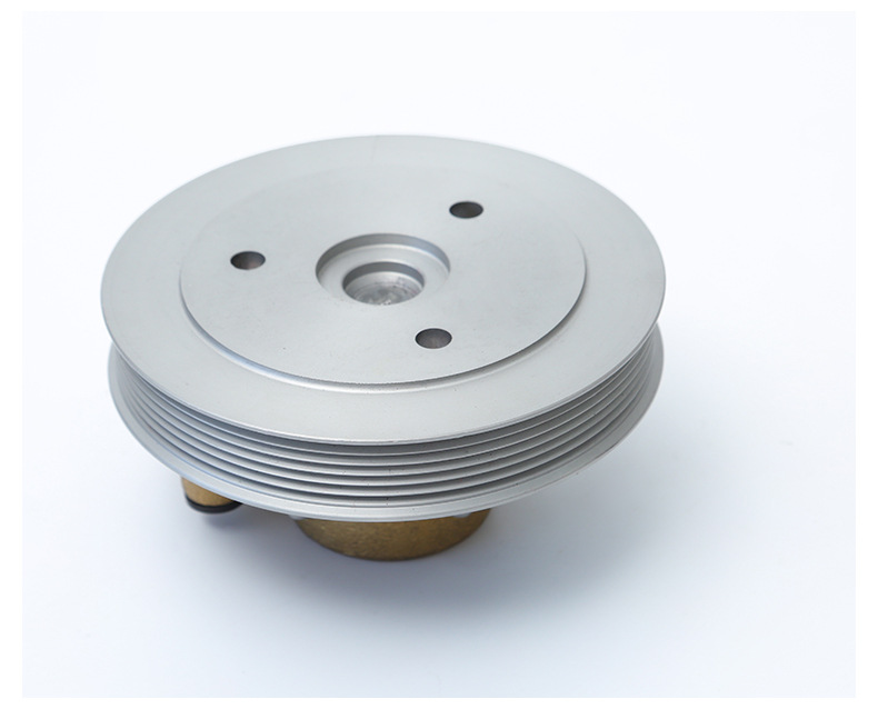 The Original Sea Water Pump Is Suitable for Volvo Marine Water Pump 4.3L5.0L Engine 21212799 3812519