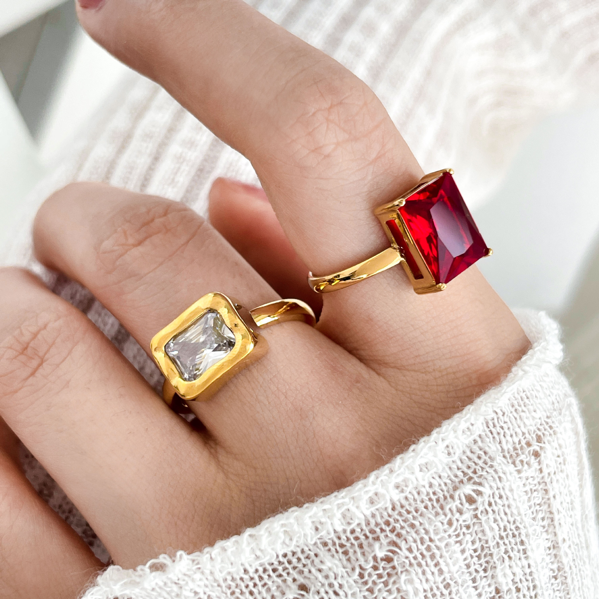 Geometric Pattern Retro Roman Style Geometric Titanium Steel Plating Inlay Zircon Rings