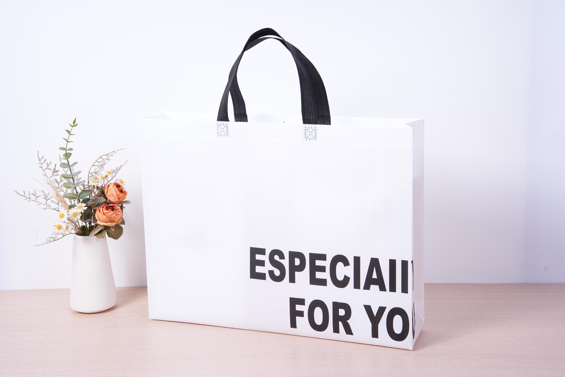 Bolsos de tienda de ropa gran bolsas de compras no tejidas personalizadas Wenchuang bolsas no tejidas personalizadas logotipo